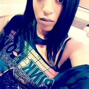 Meet your Posher, Katrina